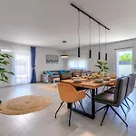 Blue Rose By Interhome فيلة فودنيان