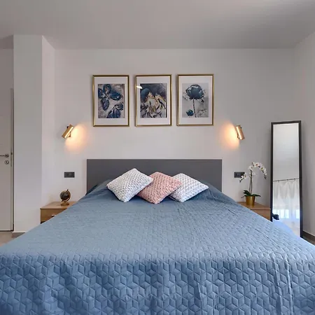 Вилла Blue Rose By Interhome *