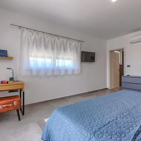 Blue Rose By Interhome Villa