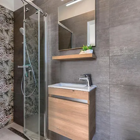 Blue Rose By Interhome Villa Vodnjan