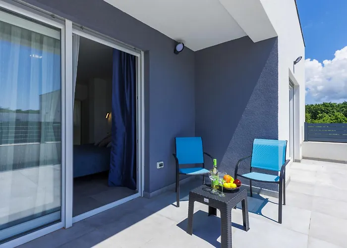 Villa Blue Rose By Interhome
