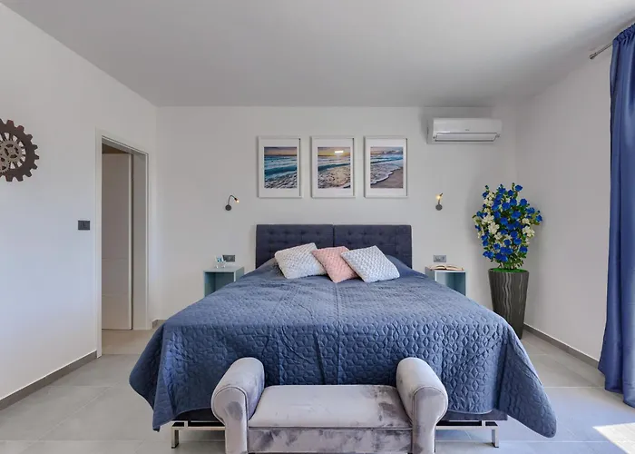 Blue Rose By Interhome Villa